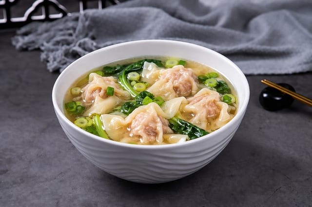 Wonton Soup 云吞汤.