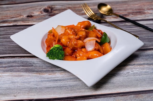 Sweet & Sour Chicken 酸甜鸡肉.