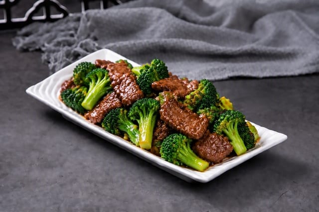 (L) Beef & Broccoli 西兰花牛肉.