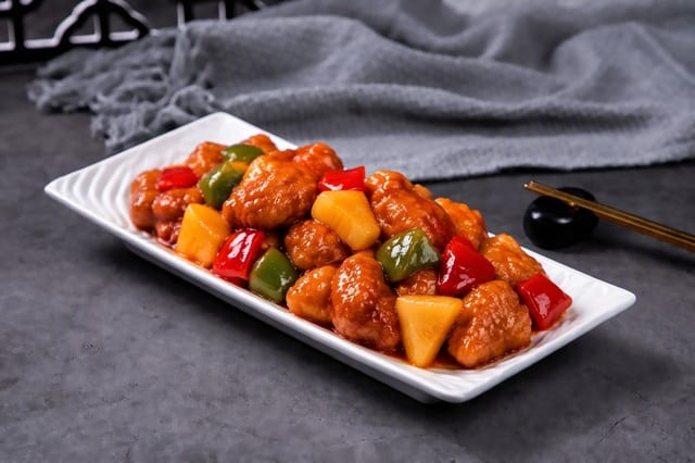 Sweet & Sour Chicken 酸甜鸡肉.