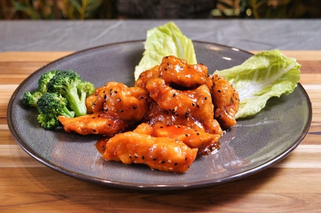 (L) Sesame Chicken芝麻鸡.