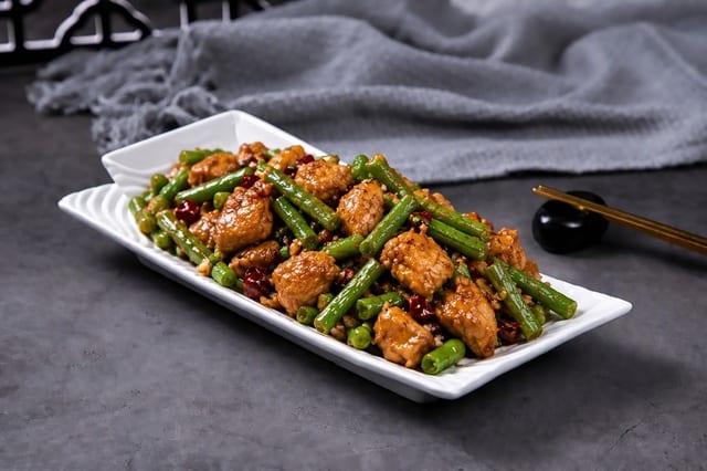 Chicken with String Beans 四季豆鸡丁.
